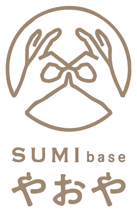 SUMI base やおや ロゴ